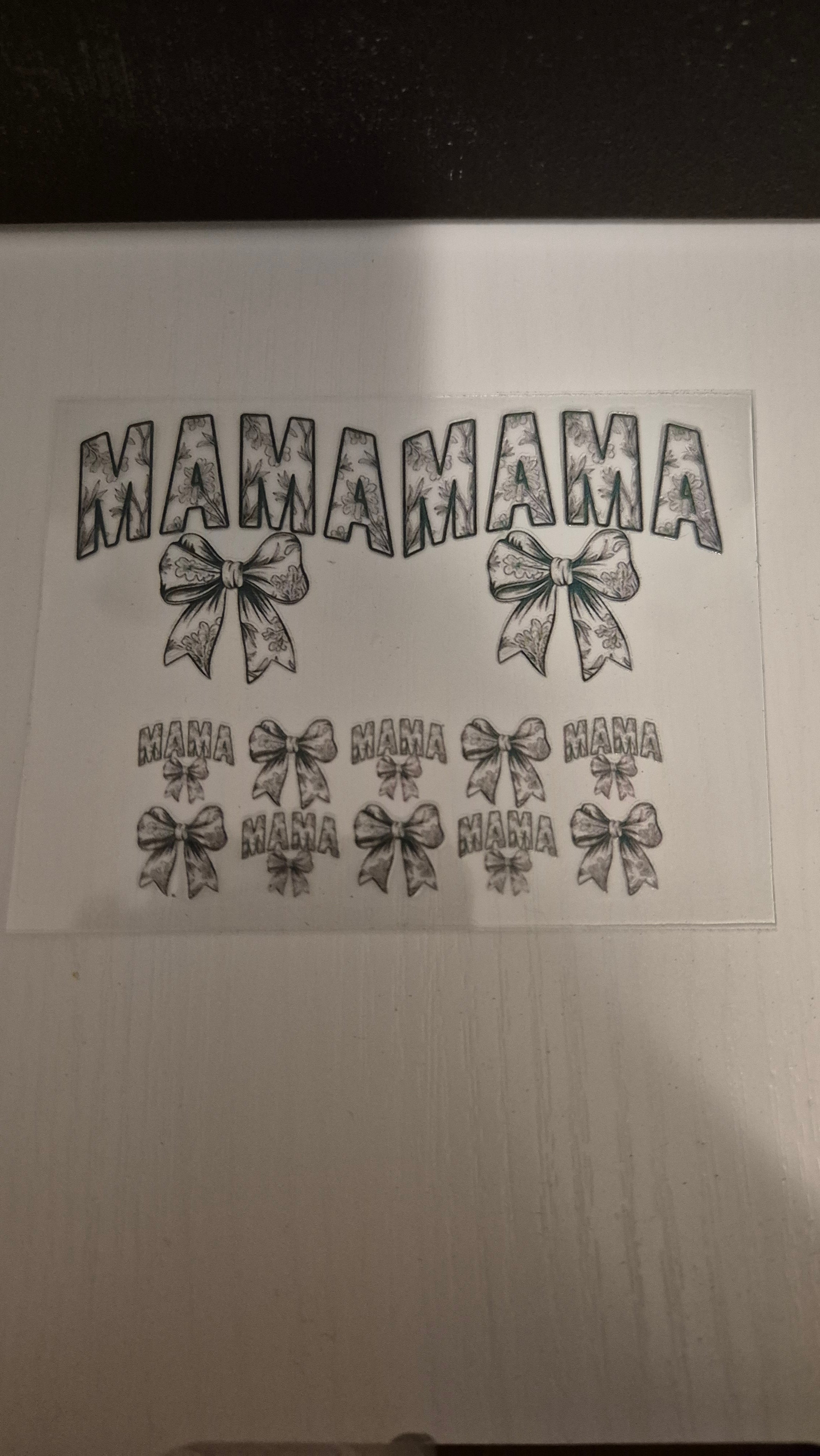 MAMA Bows